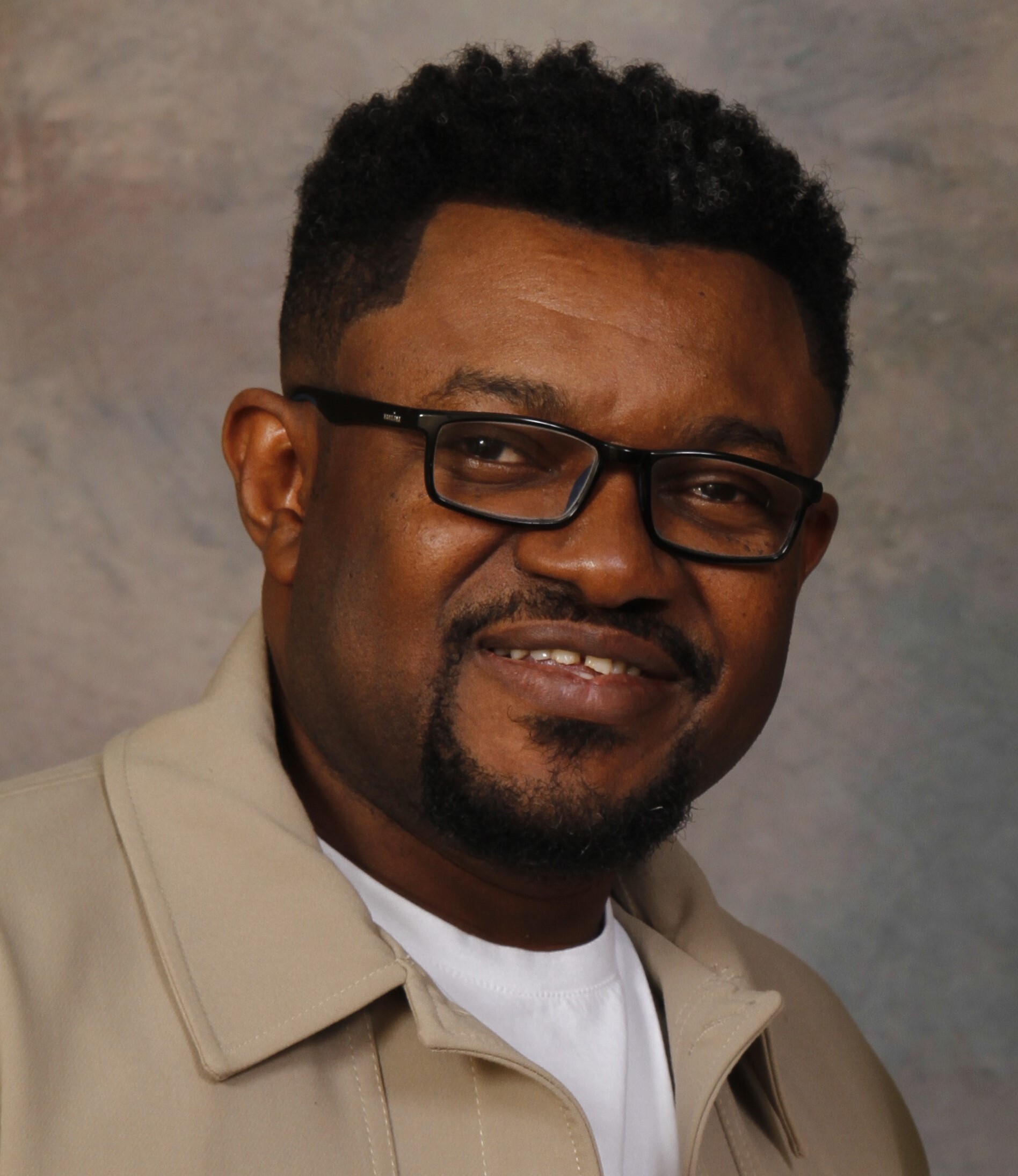 Chuma Headshot 1